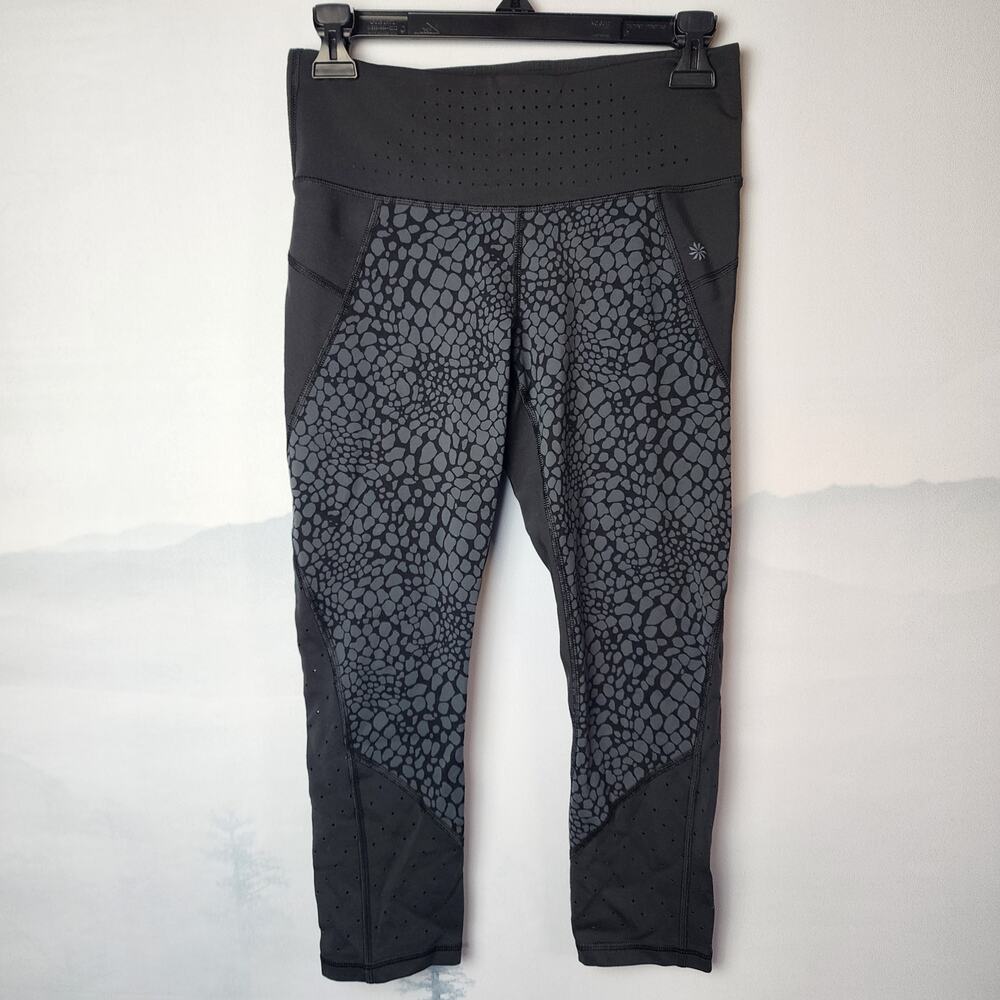 Athleta Crocodile Stealth TruCool High Rise Black Capri Leggings | Women's Small - Picture 2 of 13